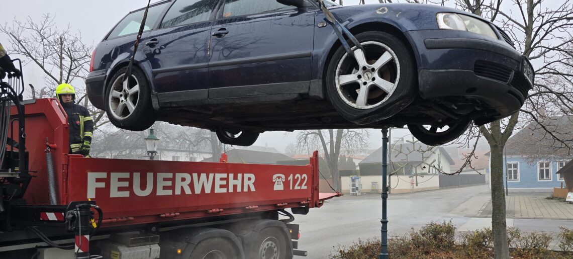 01 – Technischer Einsatz – PKW Ortsverändern